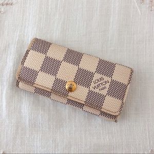 Louis Vuitton Key Holder Wallet Pouch